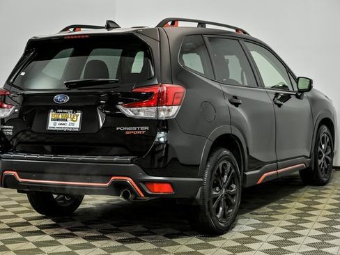 Used 2023 Subaru Forester Sport image 7