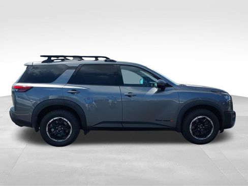 Used 2023 Nissan Pathfinder Rock Creek AWD/4WD image 9