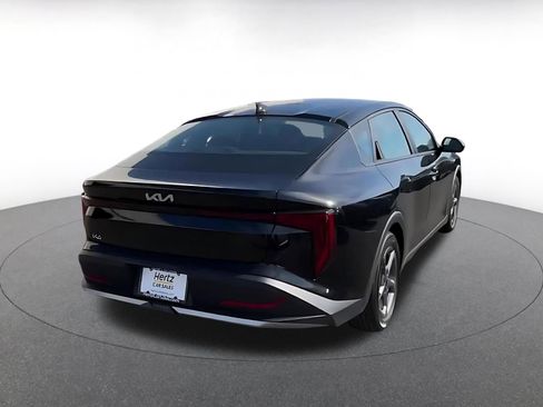 Used 2025 Kia K4 LXS image 12