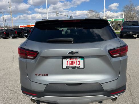 Certified 2023 Chevrolet Blazer LT w/ Convenience Package image 5