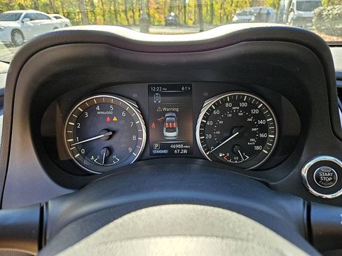 Used 2023 INFINITI Q50 Luxe w/ Cargo Package image 29