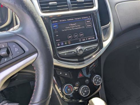 Used 2020 Chevrolet Sonic LT w/ Convenience Package FWD image 14