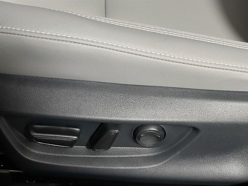 New 2026 Toyota Camry SE image 15