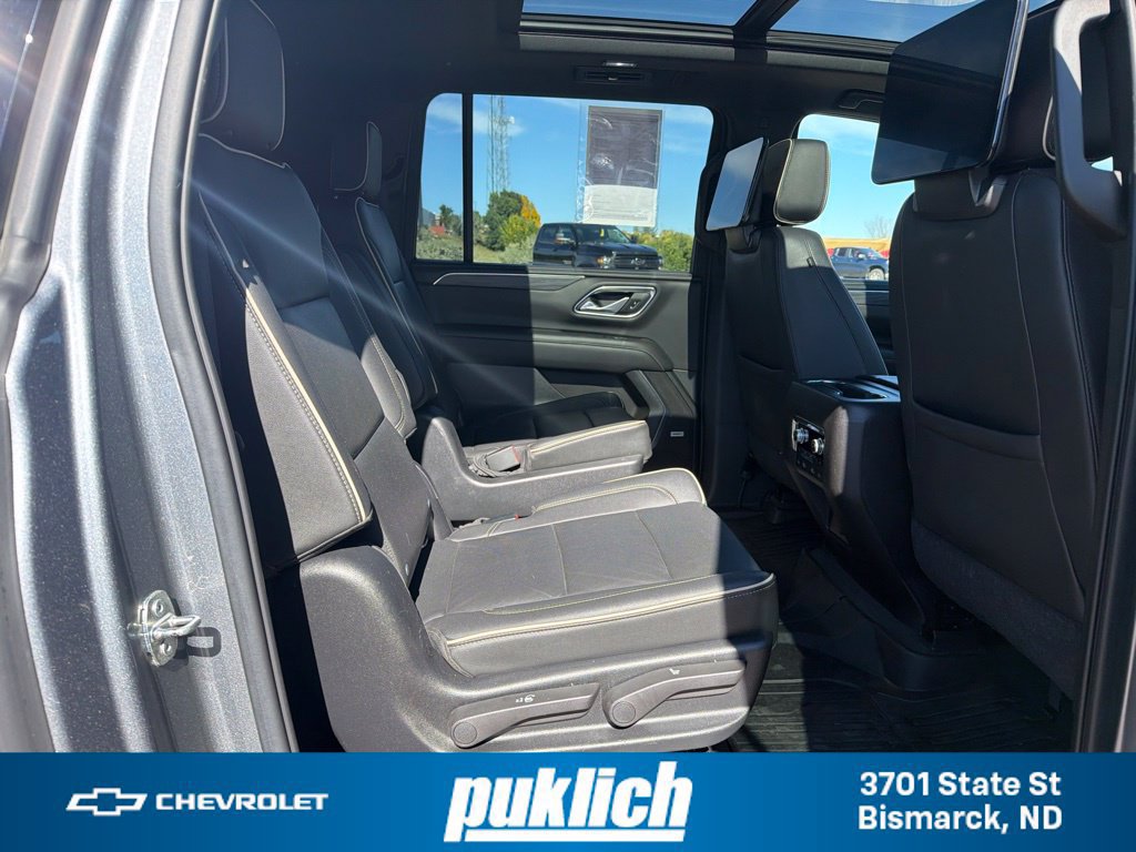 Certified 2021 GMC Yukon XL SLT w/ SLT Premium Package AWD/4WD image 41