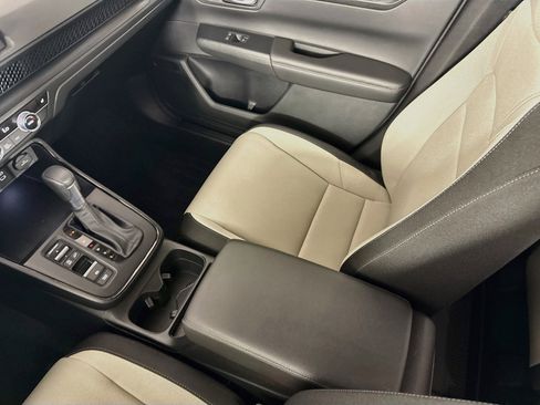 Certified 2024 Honda CR-V EX image 28