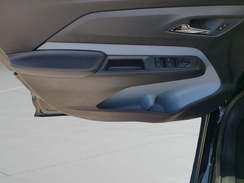 New 2027 Chevrolet Bolt RS w/ Super Cruise Package FWD image 17