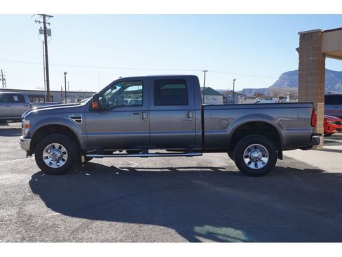 Used 2010 Ford F350 Lariat image 6