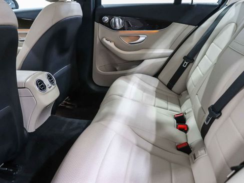 Used 2017 Mercedes-Benz C 300 Sedan image 19