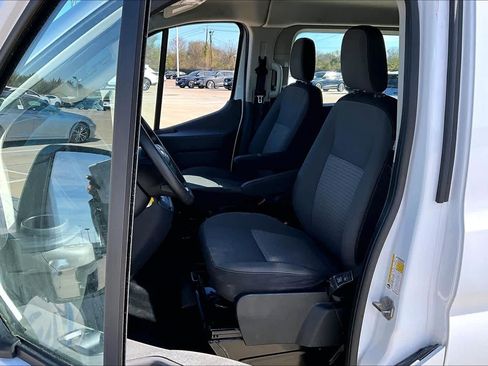 Used 2022 Ford Transit 350 XLT image 7
