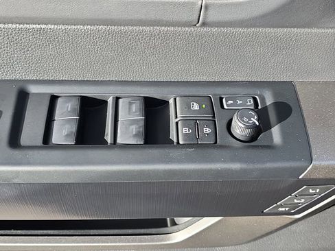 New 2026 Toyota Tundra Platinum image 27