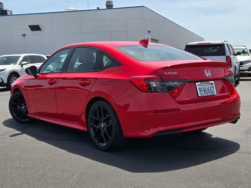 Used 2023 Honda Civic Sport image 6