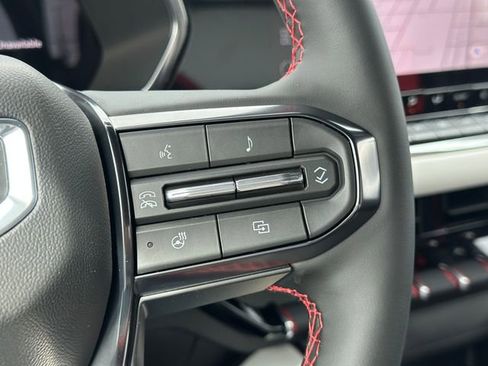 New 2026 GMC Canyon AT4X w/ LPO, Black Badging Package image 31