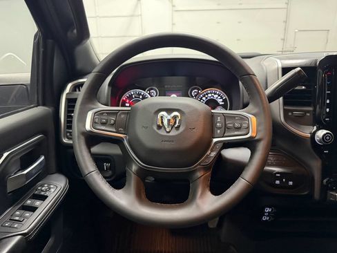 Used 2025 RAM 3500 Big Horn AWD/4WD image 5