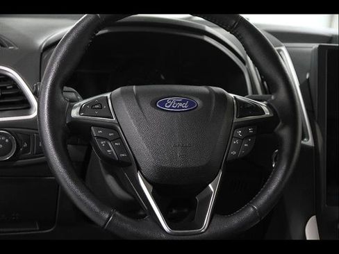 Certified 2023 Ford Edge SEL w/ Cargo Accessory Package AWD/4WD image 7