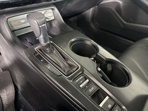 Used 2024 Honda Civic Touring image 18