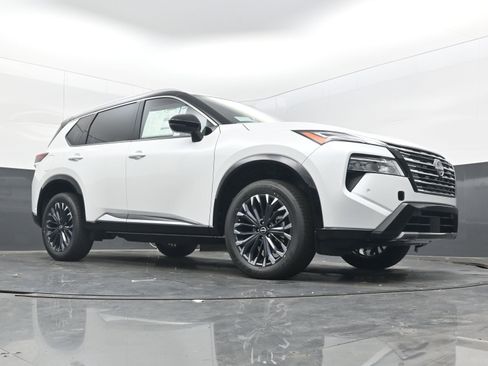 New 2026 Nissan Rogue Platinum w/ Platinum Premium Package image 24