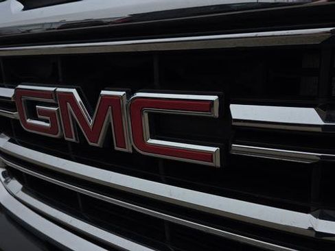Used 2018 GMC Sierra 1500 SLT w/ SLT Premium Package AWD/4WD image 36