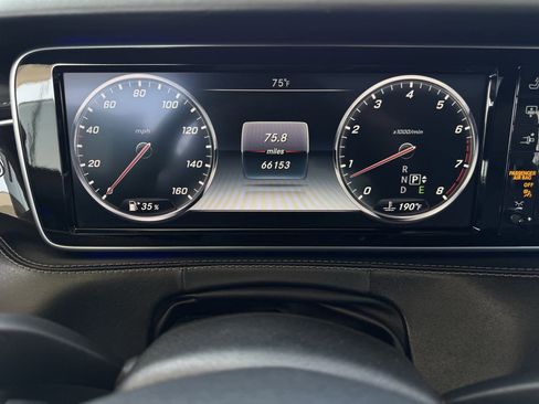 Used 2015 Mercedes-Benz S 550 4MATIC Coupe image 31