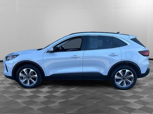 Used 2025 Ford Escape Platinum AWD/4WD image 7