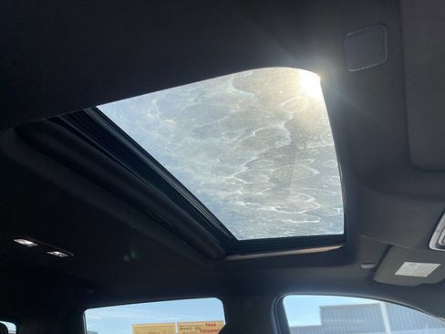 Used 2020 GMC Sierra 1500 AT4 w/ AT4 Premium Package image 18