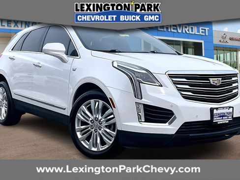 Used 2019 Cadillac XT5 Premium Luxury image 1