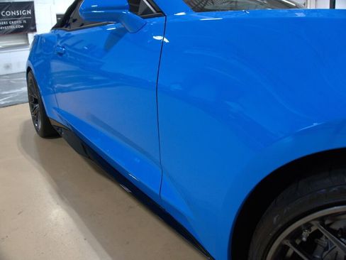 Used 2023 Chevrolet Camaro ZL1 image 27