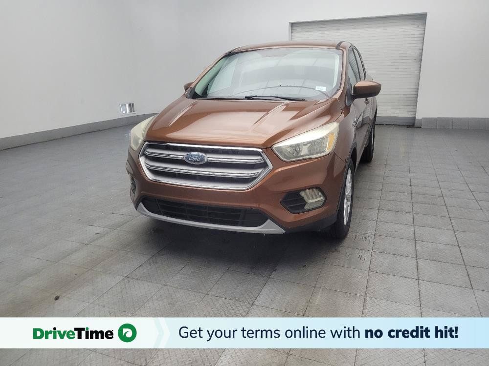 Used 2017 Ford Escape SE FWD image 1