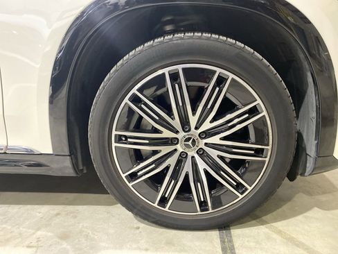 Used 2023 Mercedes-Benz EQS 580 4MATIC SUV image 22