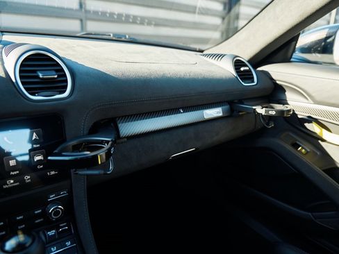 Used 2025 Porsche 718 Cayman GT4 RS w/ Weissach Package image 65