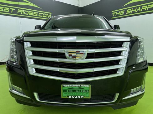 Used 2015 Cadillac Escalade ESV Premium AWD/4WD image 3