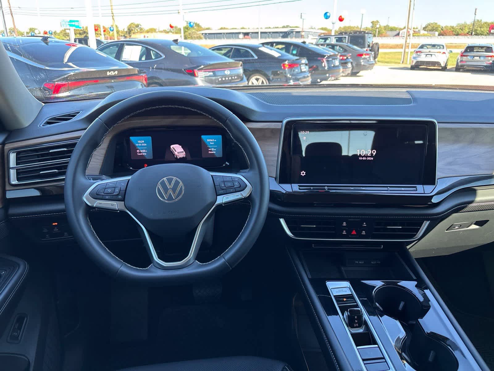 Used 2024 Volkswagen Atlas SE FWD image 20