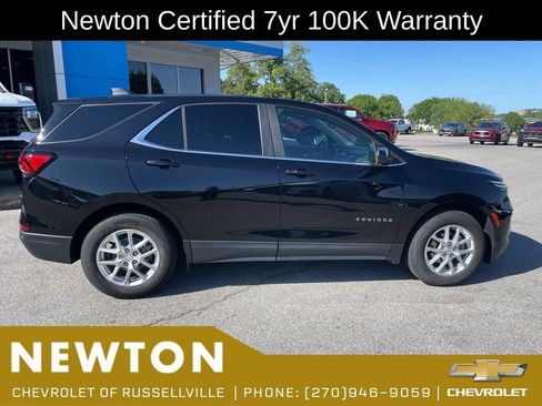 Used 2024 Chevrolet Equinox LT w/ LPO, Floor Liner Package FWD image 43