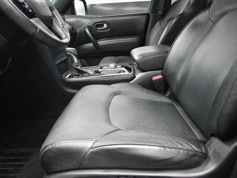 Used 2022 Nissan Armada SL w/ Midnight Edition Package RWD image 13