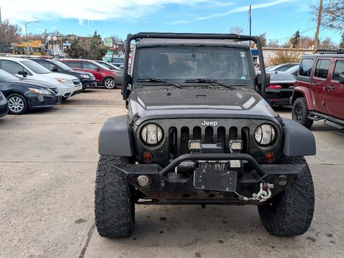 Used 2011 Jeep Wrangler Unlimited Sport image 2