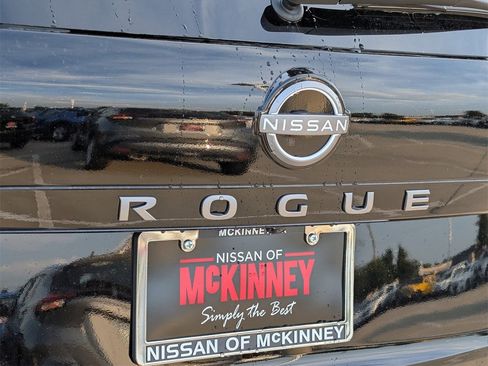 New 2026 Nissan Rogue SV image 6