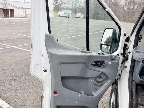 Used 2019 Ford Transit 150 148 Medium Roof image 9