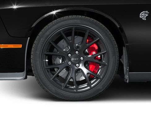 Used 2016 Dodge Challenger SRT Hellcat RWD image 14