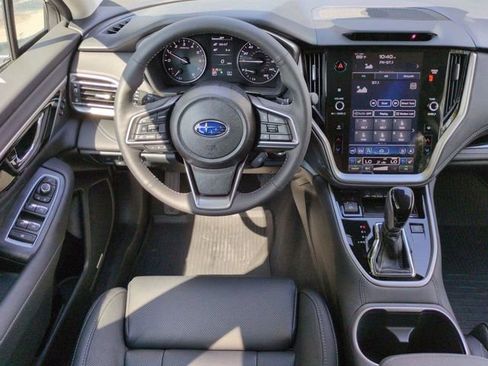 Used 2025 Subaru Outback Touring w/ Popular Package #2 AWD/4WD image 13