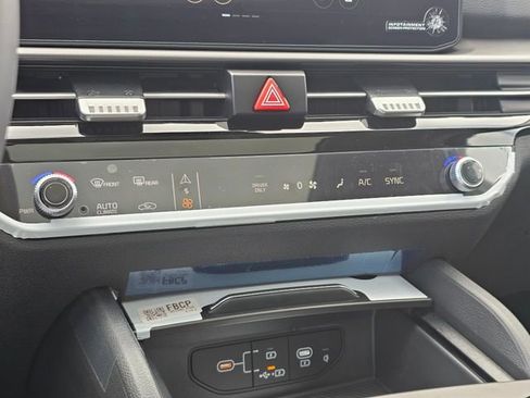 New 2026 Kia Sportage SX Prestige image 23