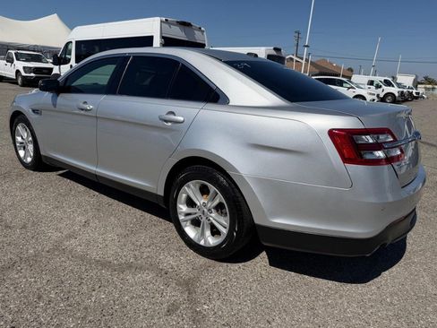 Used 2019 Ford Taurus SEL w/ Equipment Group 201A FWD image 9