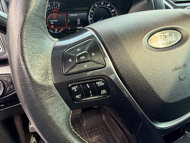 Used 2018 Ford Explorer Platinum AWD/4WD image 31