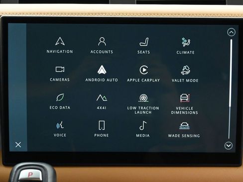 Used 2024 Land Rover Defender 130 S image 39