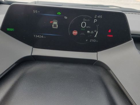 Used 2024 Toyota Prius Limited image 9