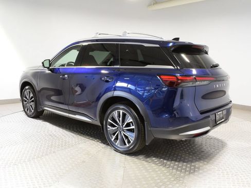 Certified 2026 INFINITI QX60 Luxe w/ Family Package AWD/4WD image 8