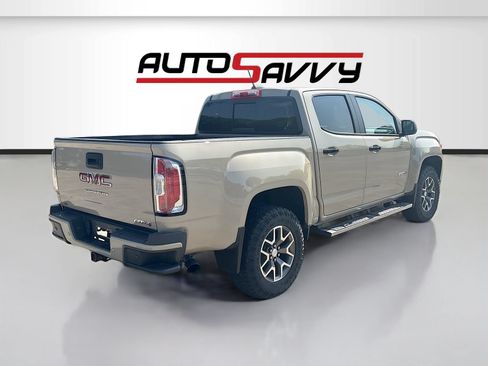 Used 2022 GMC Canyon AT4 w/ Driver Alert Package AWD/4WD image 6