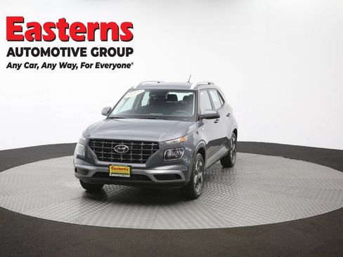 Used 2025 Hyundai Venue SEL FWD image 53