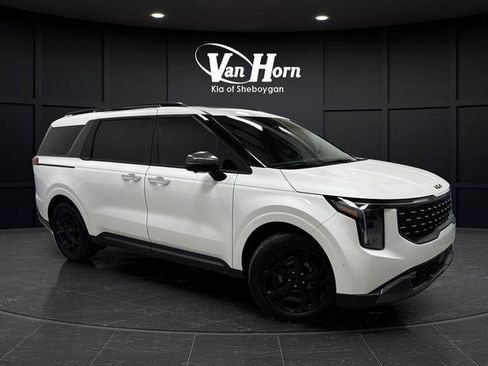 Used 2025 Kia Carnival SX w/ SX Dark Edition Package image 40