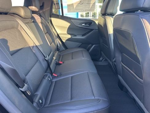 New 2026 Chevrolet Equinox LT w/ Convenience Package II image 13