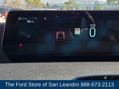 New 2026 Ford Expedition Platinum w/ Driver's Package image 24