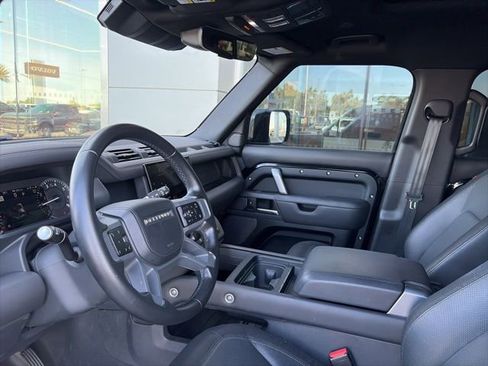 Used 2023 Land Rover Defender 110 X-Dynamic SE AWD/4WD image 6